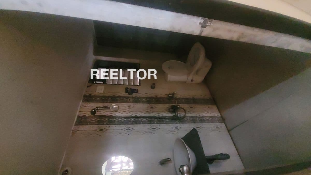 Flat For Rent In Mampally Chirayinkeezhu