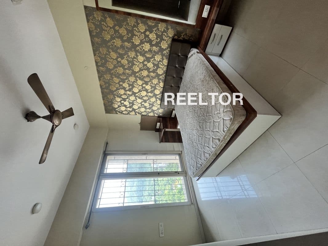 Flat For Rent In Mahma Guruharsahai