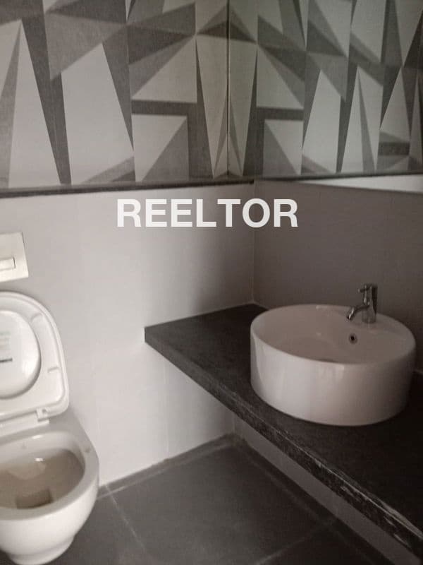 Flat For Rent In Yamuna Vihar