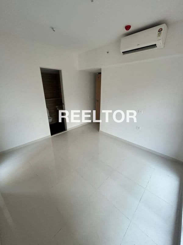Flat For Rent In Kharak Saket