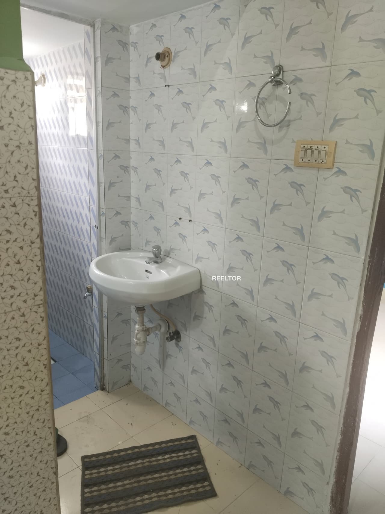 Flat For Rent In Meenakshi Garden Rajouri Garden