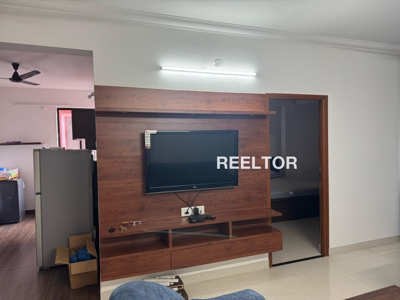 Kalkaji 4 Bhk Flats For Rent Narmada Apartments