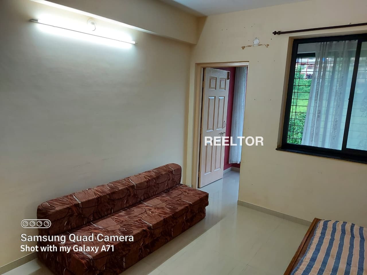 Flat For Rent In Delhi