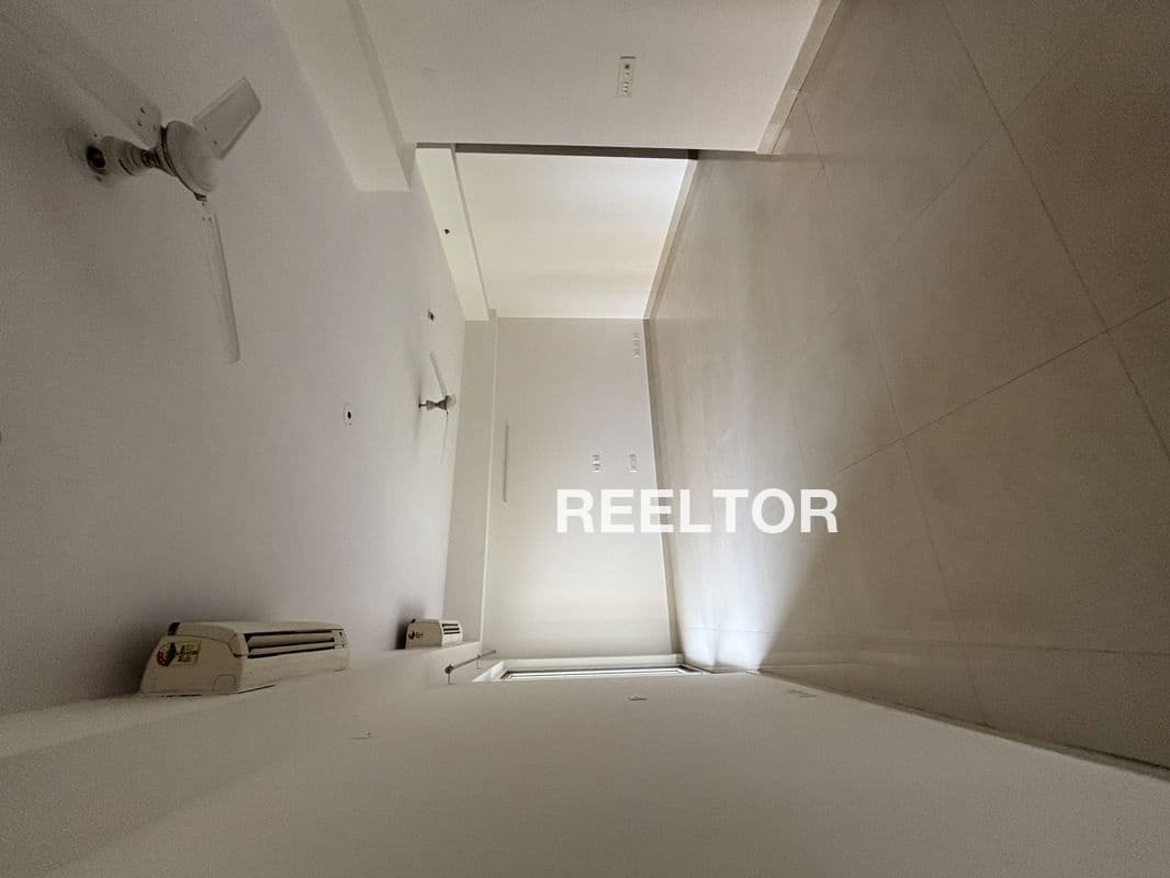 Mohinder Apartments Dwarka Rent