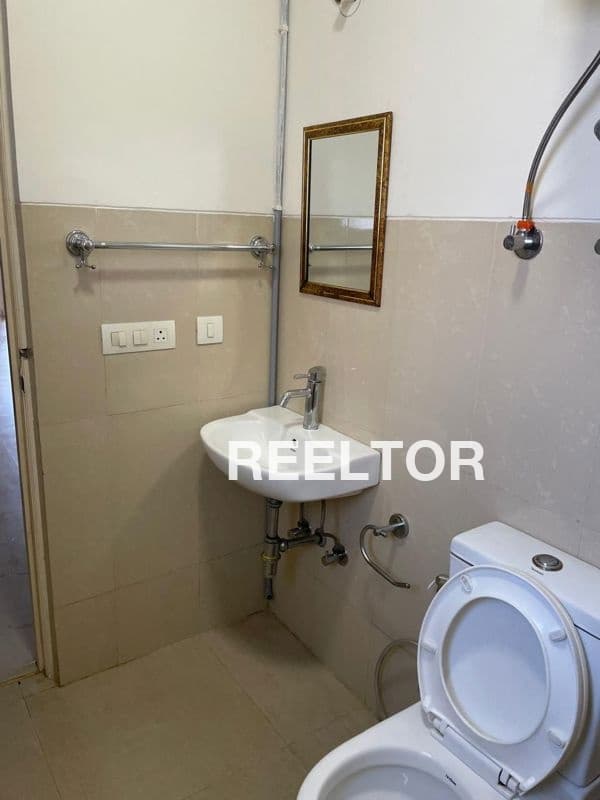 Flat For Rent In Mundhela Khurd Najafgarh