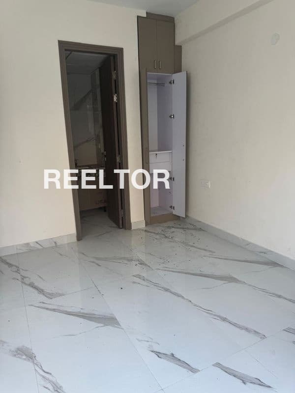 Flat For Rent In Lahorimal Amritsar