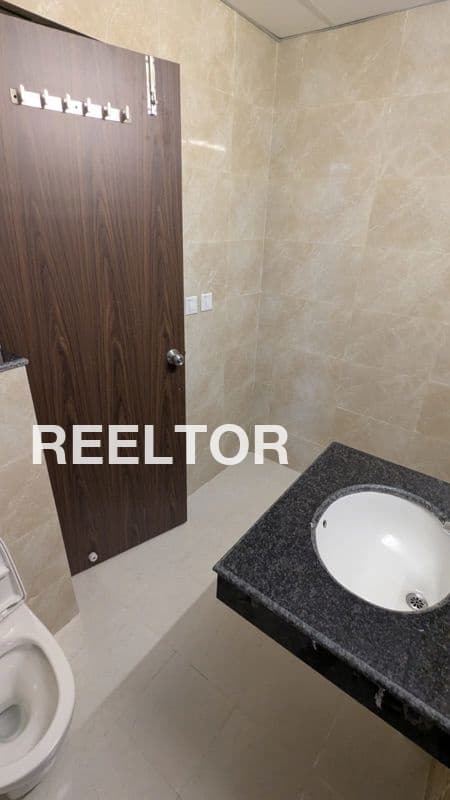 Flat For Rent In Shumran Lines Delhi Cantonment