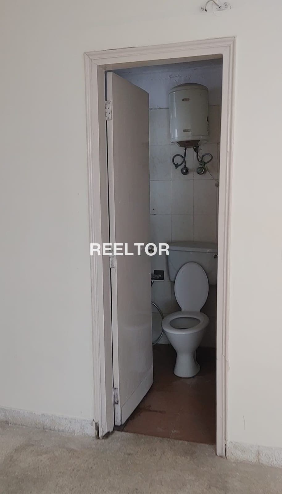 Flat For Rent In Raghu Nagar Dwarka