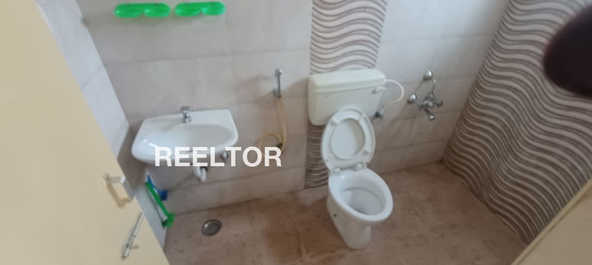 Flat For Rent In Roop Nagar Civil Lines