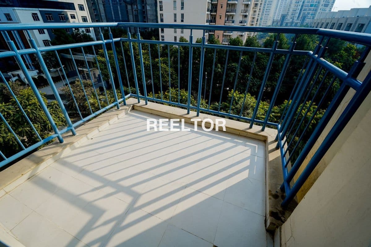 Rent 4 Bhk Home In Western Castle Apartment Kannur