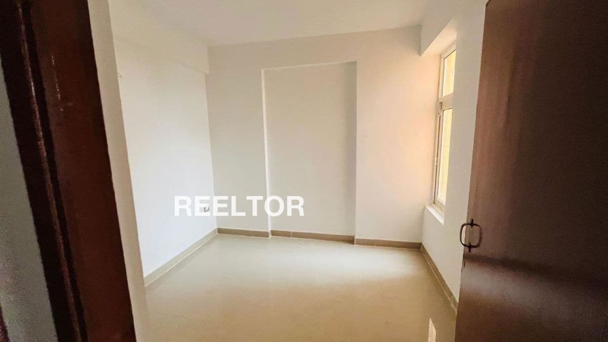 Flat For Rent In Meenakshi Garden Rajouri Garden