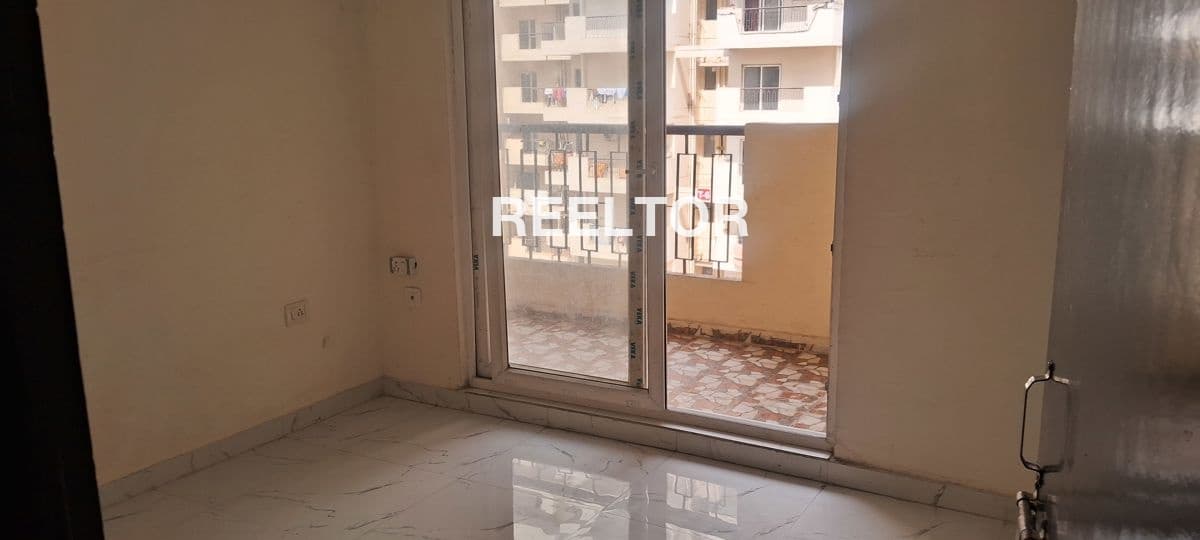 Flat For Rent In Sriniwaspuri Defence Colony