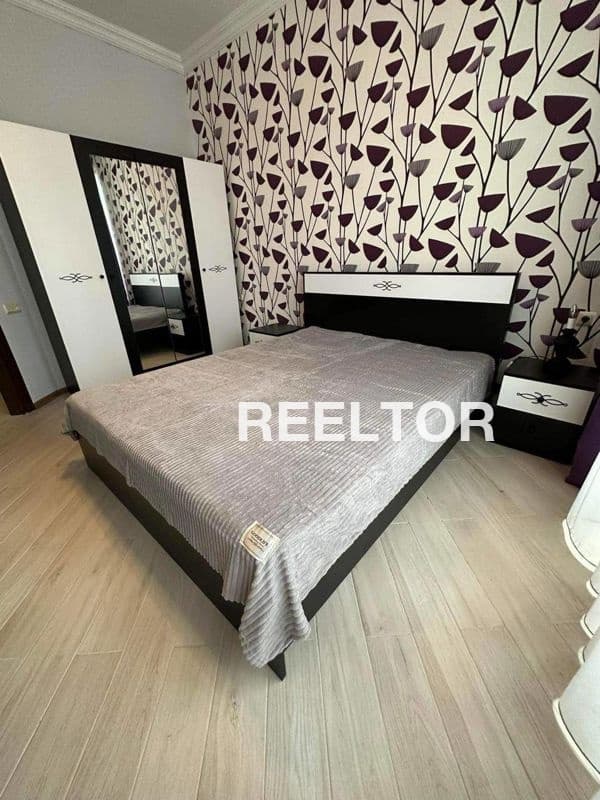Flats In Pandav Nagar Delhi For Rent