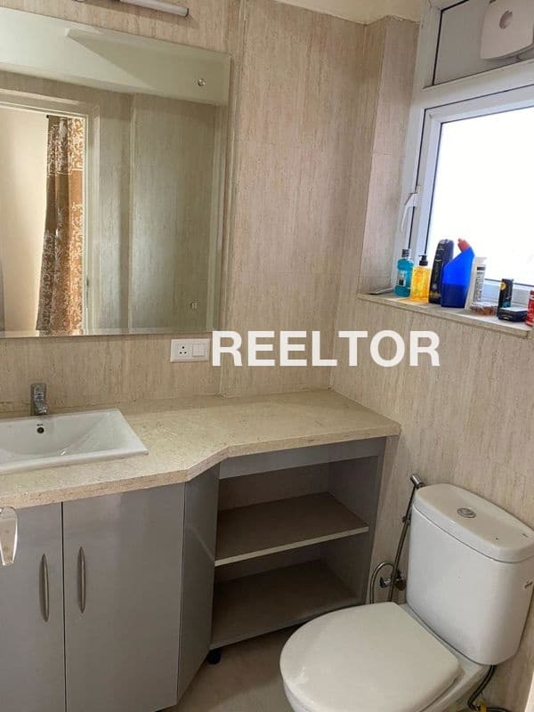 Flat For Rent In Sadhna Enclave Hauz Khas