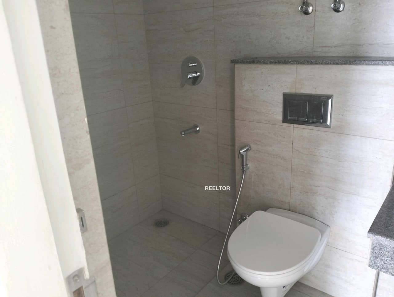 Flat For Rent In Tartarpur Rajouri Garden