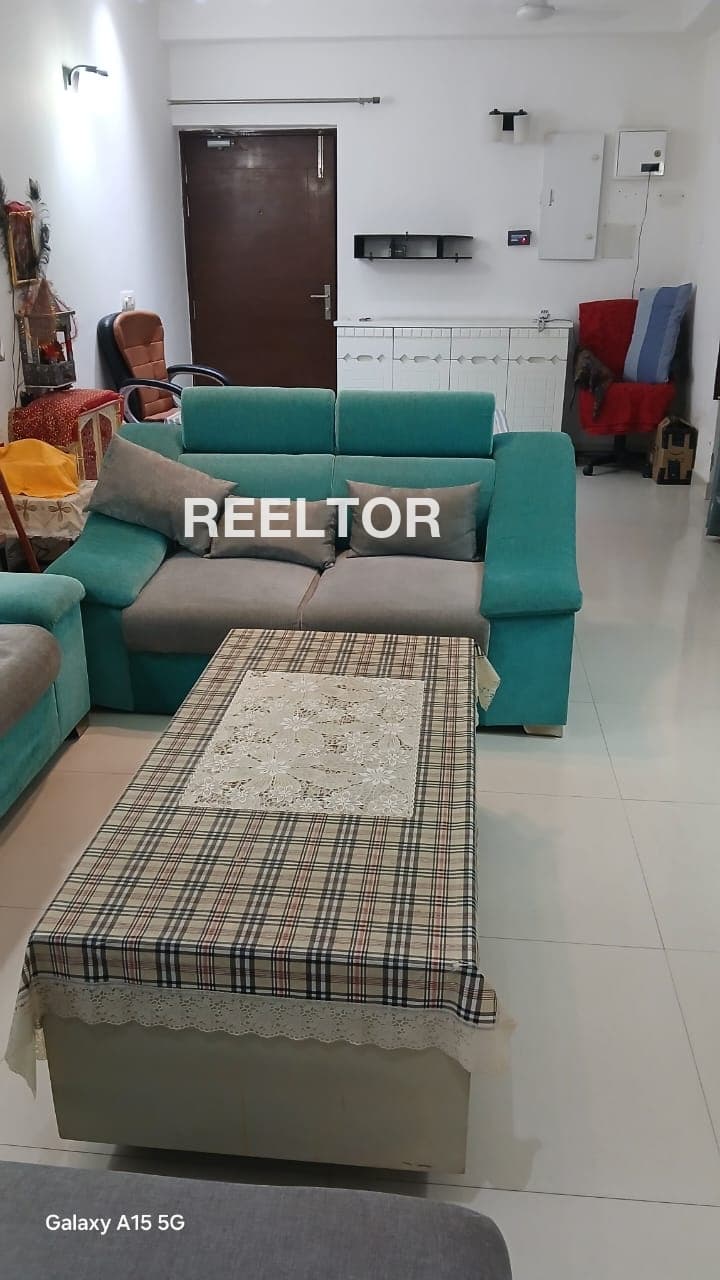 Flat For Sale In Muchka Nermand