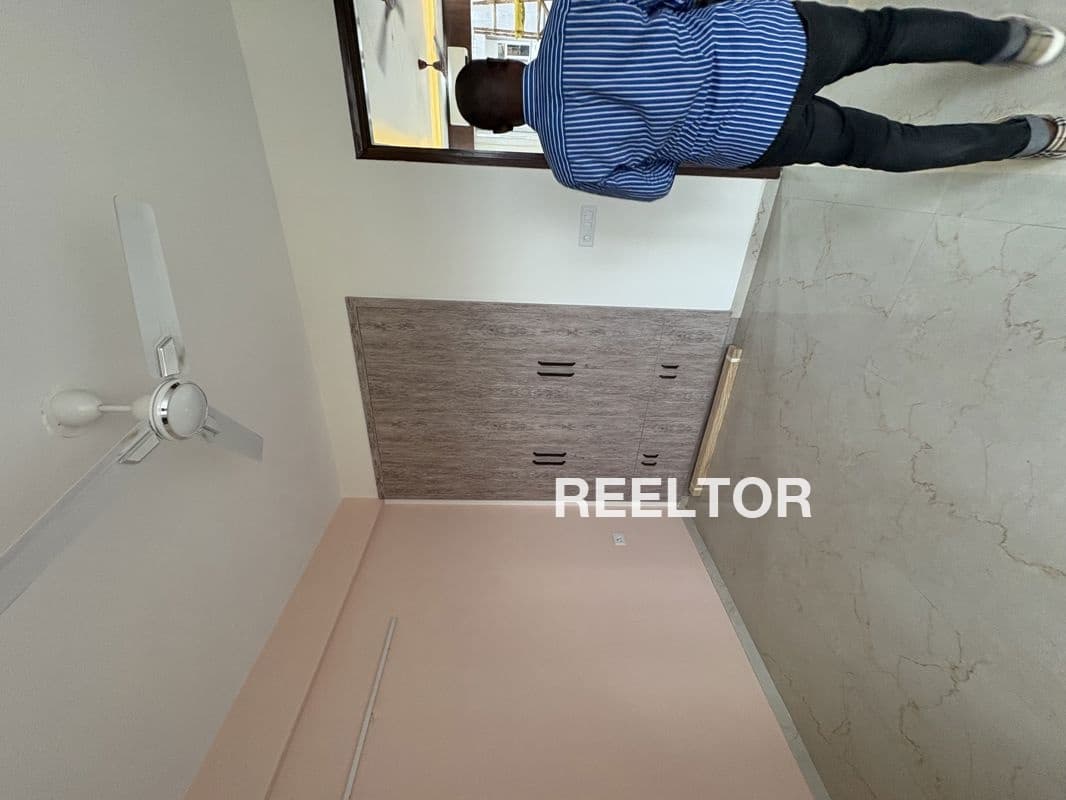 Flat For Rent In Shembelli Auradu