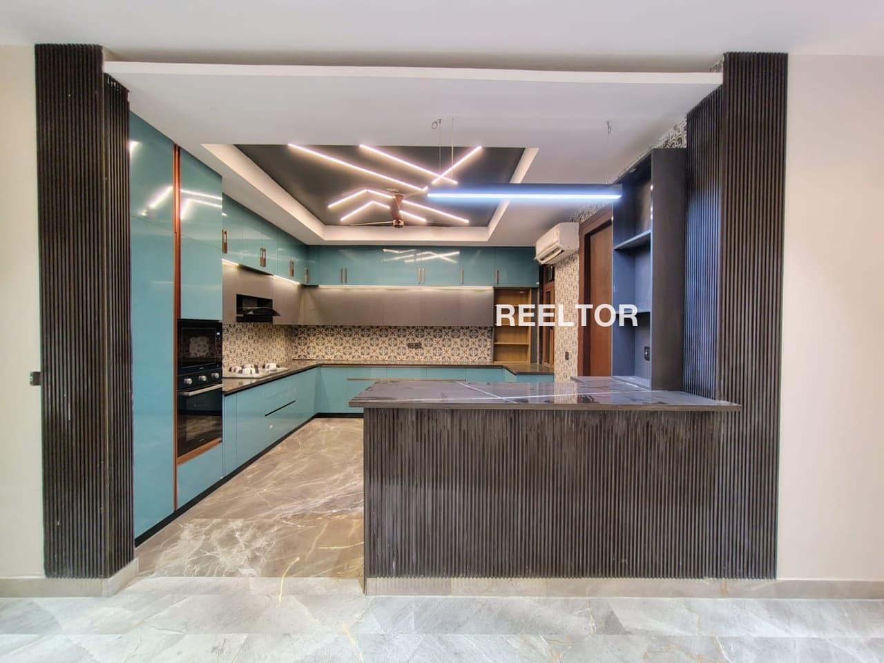 Flat For Rent In Nangal Raya Delhi Cantonment