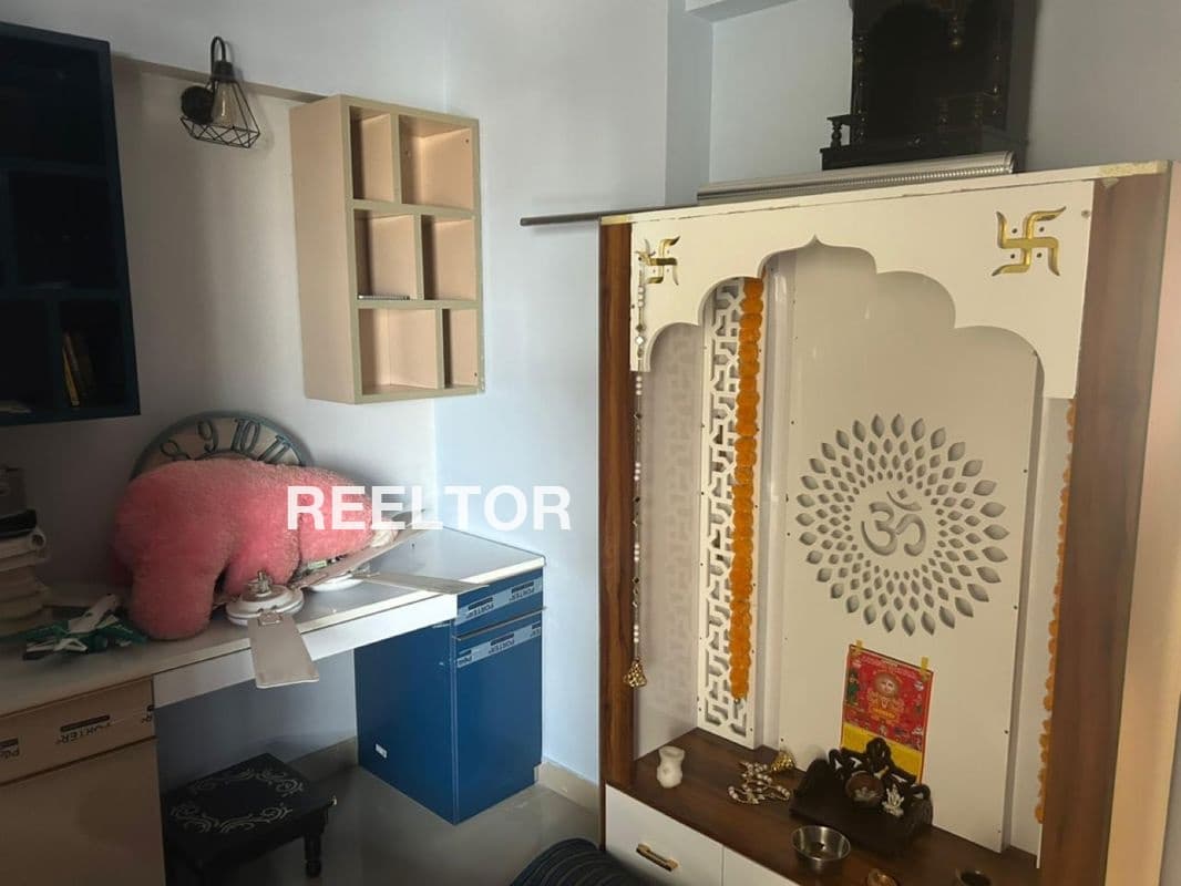 Flat For Rent In Karkarduma Vivek Vihar