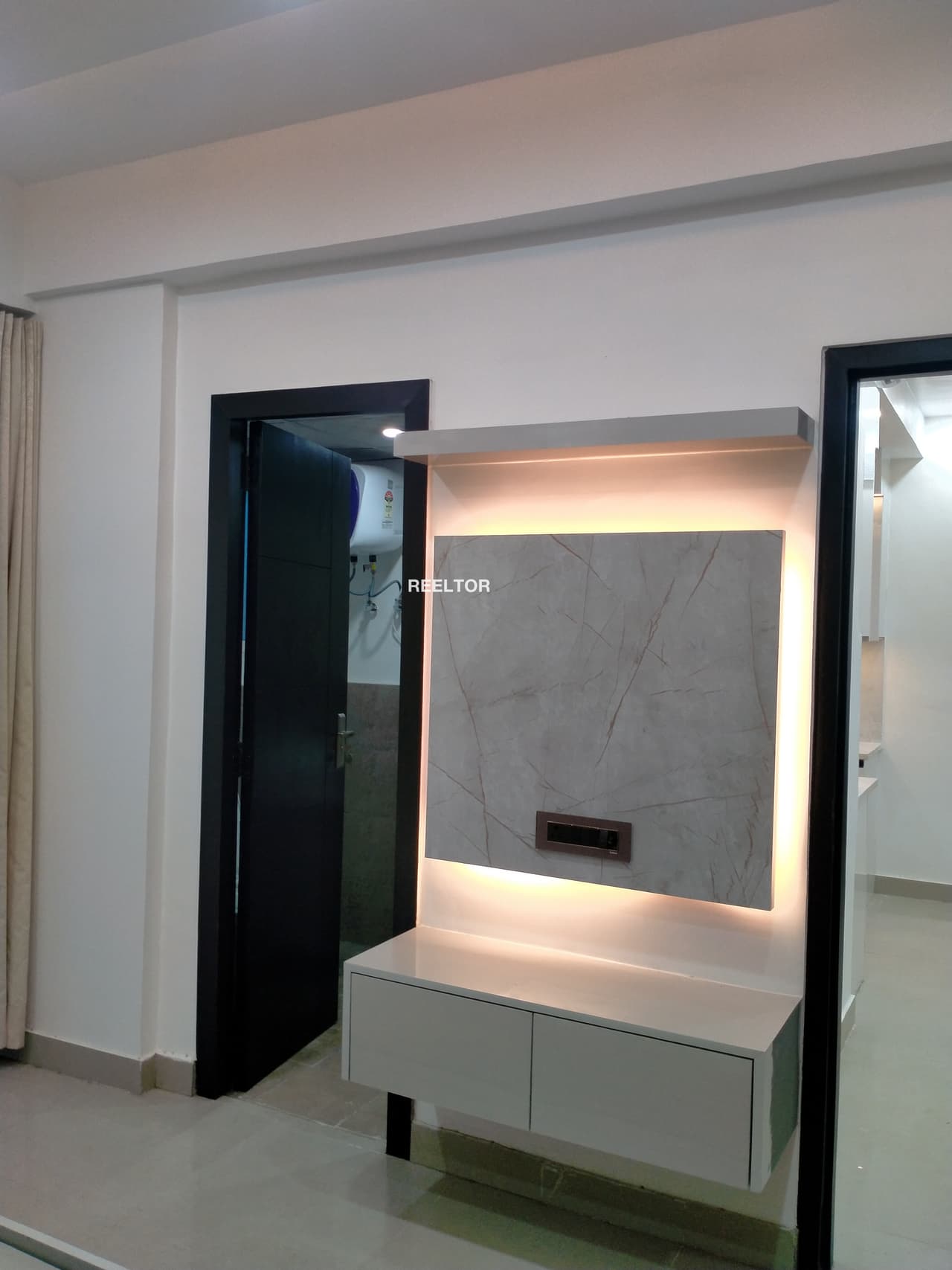 Pg For Sale In Dda Flats C Block Model Town