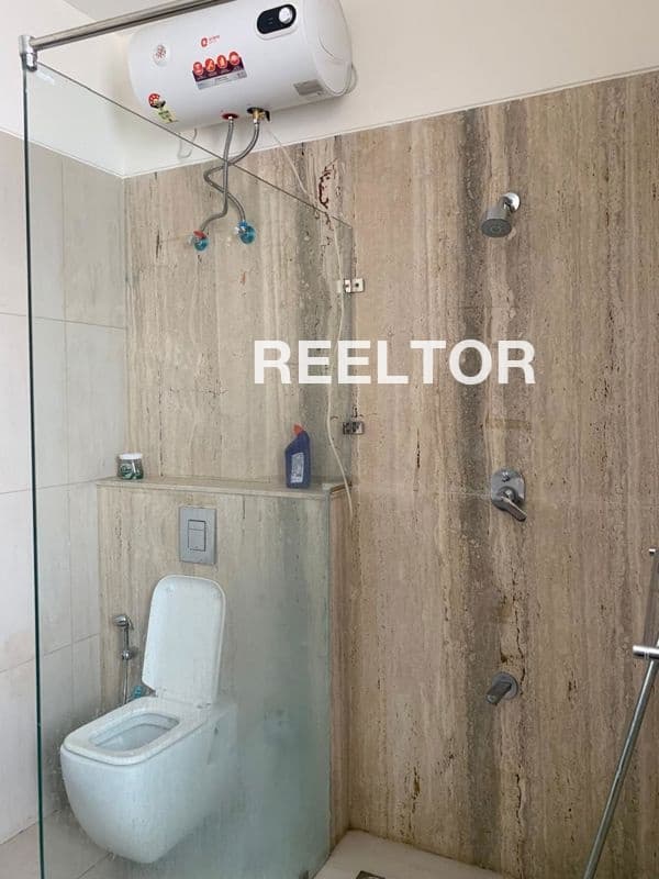 Flat For Rent In Kothsi Srinagar