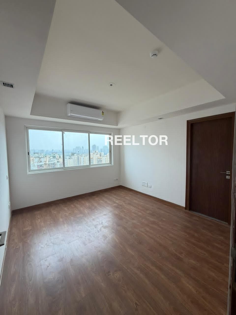 Flat For Rent In Kuisu Srinagar