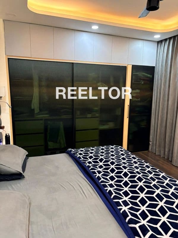 Flat For Rent In Sanjay Gandhi Transport Nagar Alipur