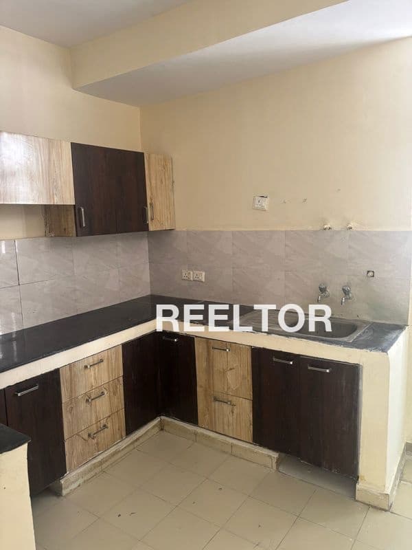 Flat For Rent In Karipur Budhlada