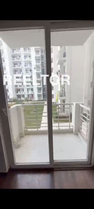 Flat For Rent In Kewal Park Model Town