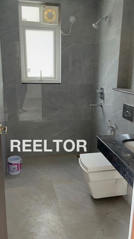 Flat For Rent In Kutiwal Kalan Maur