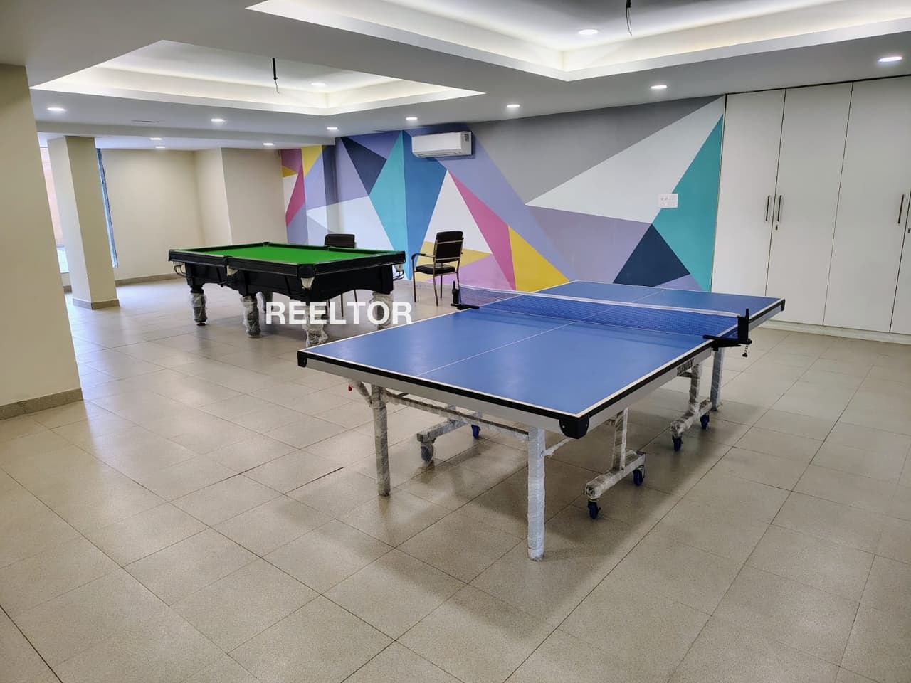 Flat For Rent In Nagarampally Manthani