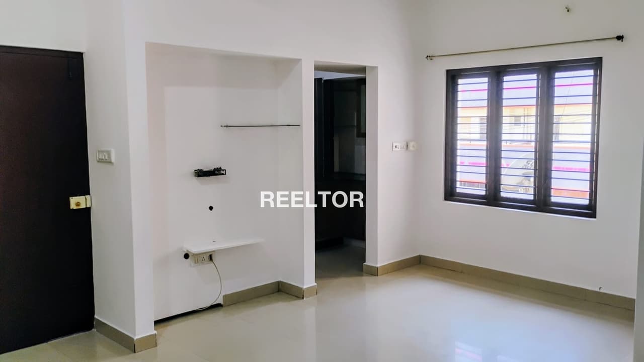 Flat For Rent In Vishwas Nagar