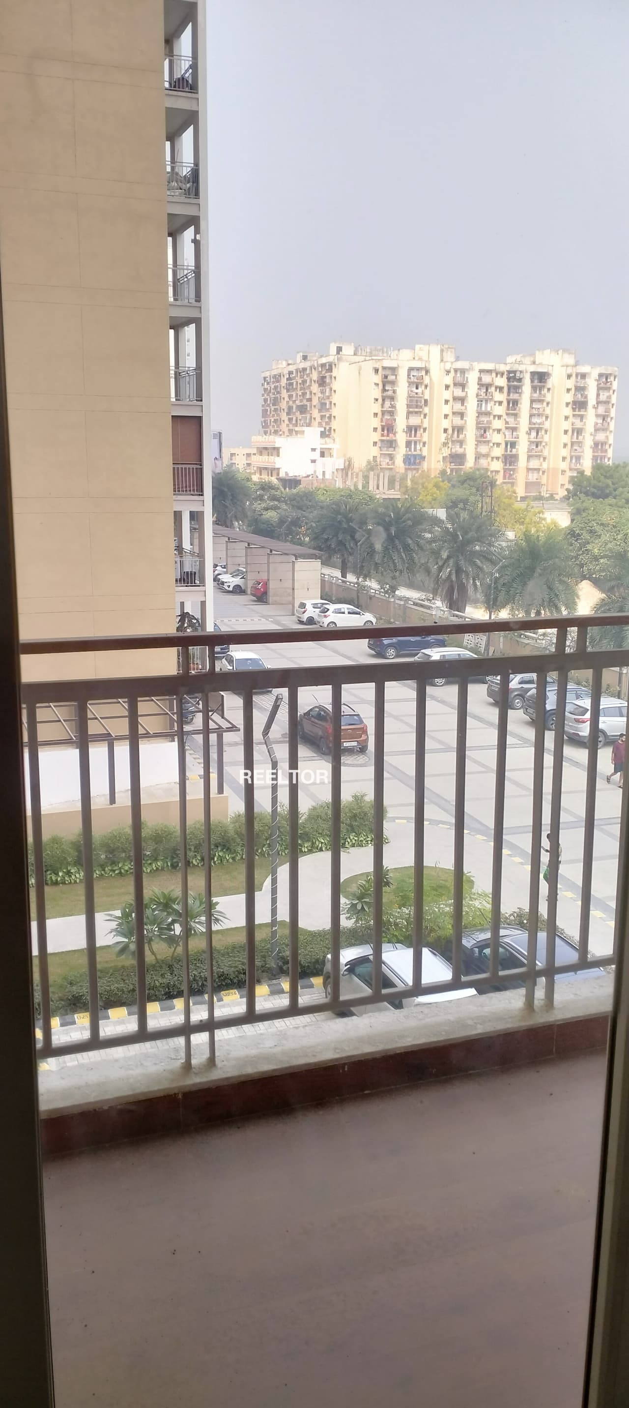 Flat For Rent In Moti Bagh Civil Lines