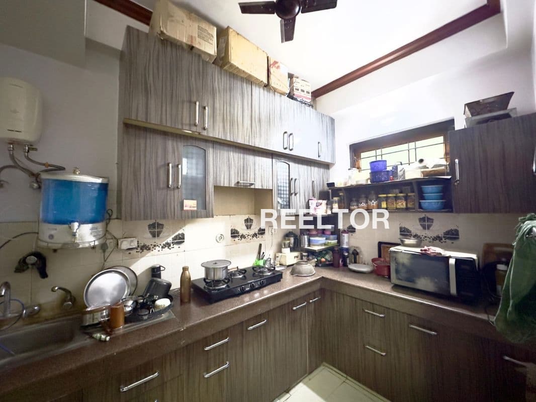 3 Bhk Apartment On Rent In Divyesh Apartment Valsad