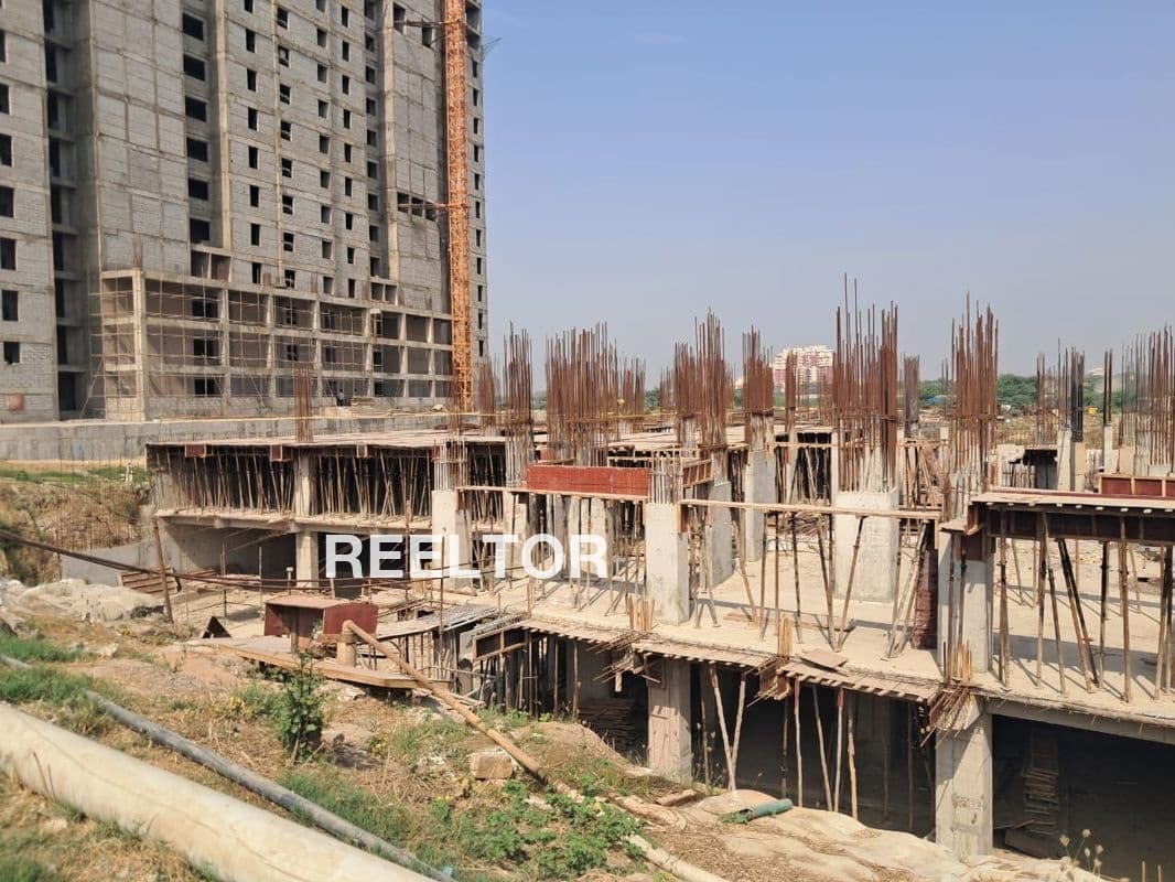 Flat For Sale In Peechara Velair