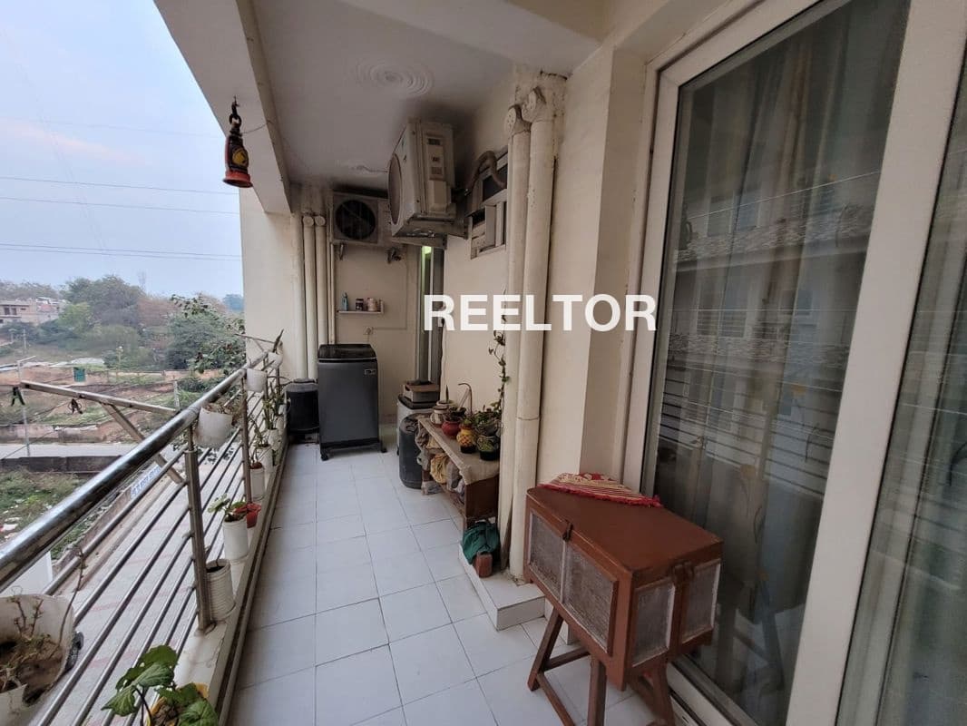 Flat For Sale In Nakhli Chamba