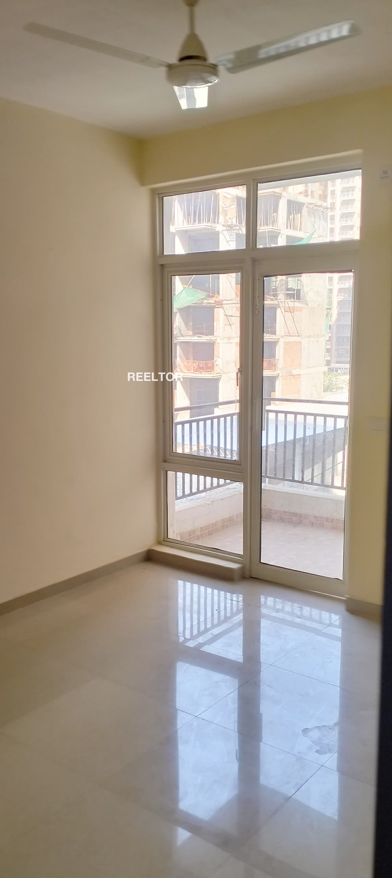 1 Bhk Properties For Rent In Rao Apartments Mehrauli