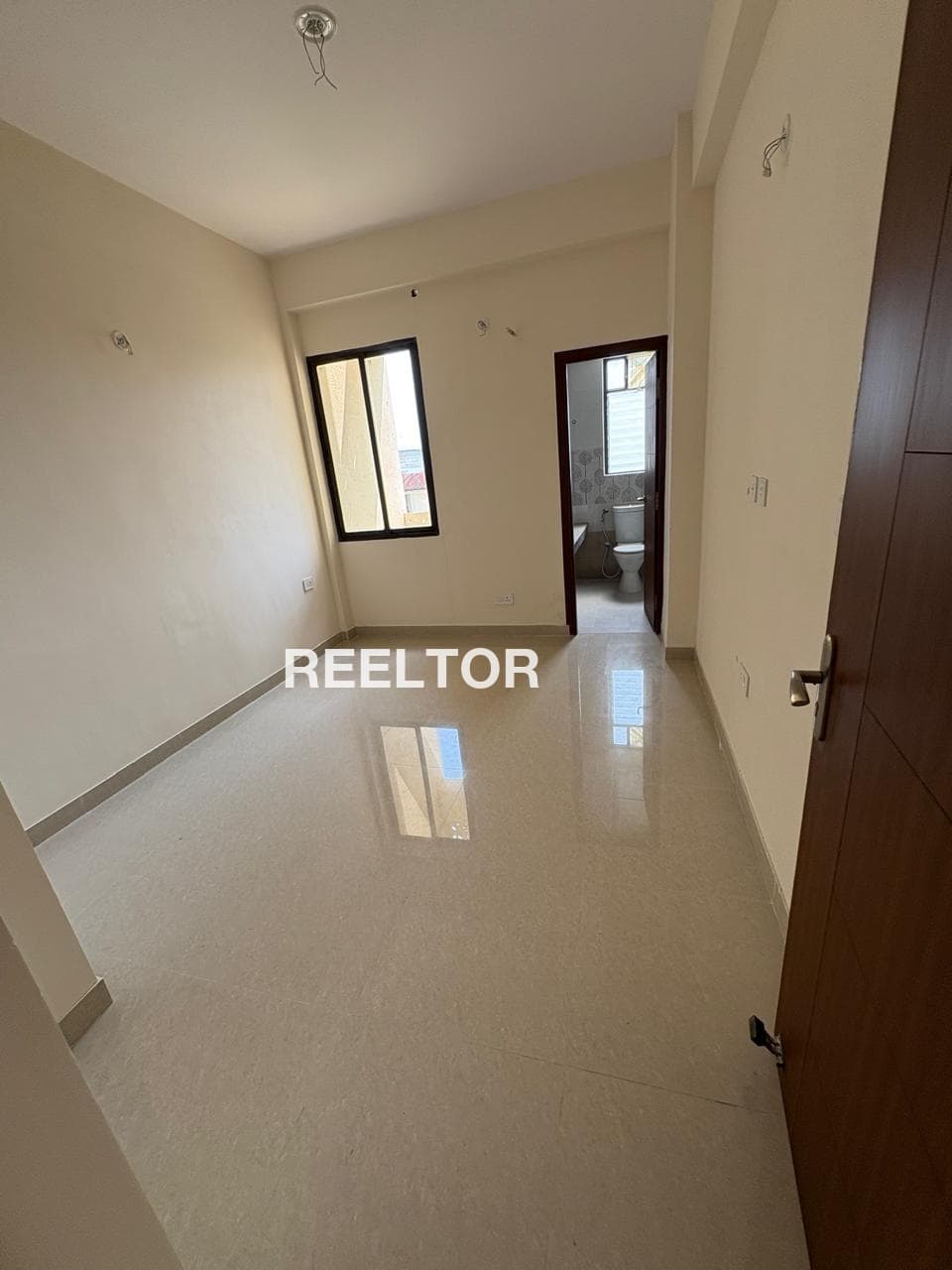 Flat For Rent In Siraspur Alipur