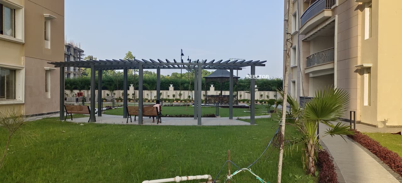 2 Bhk Flat For Rent In Milansar Apartment Saraswati Vihar