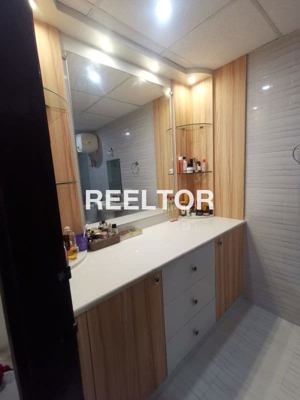 Flat For Rent In Kuzhikkombu Udumbanchola