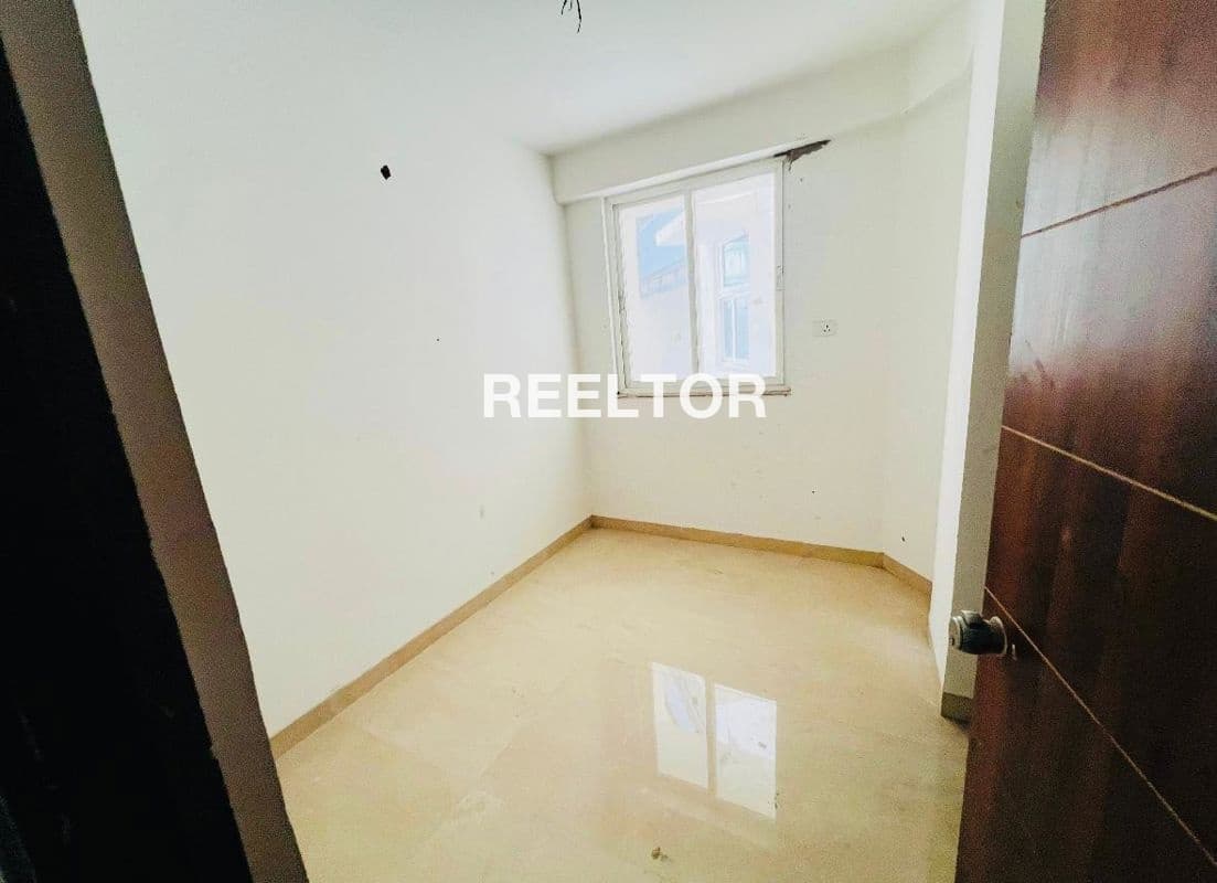 Flats In Ip Extension For Rent