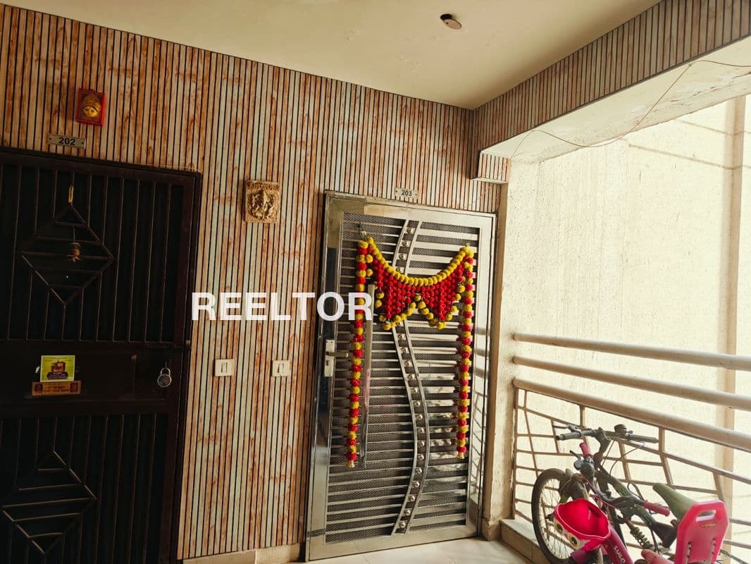 Flat For Rent In Malviya Nagar Hauz Khas