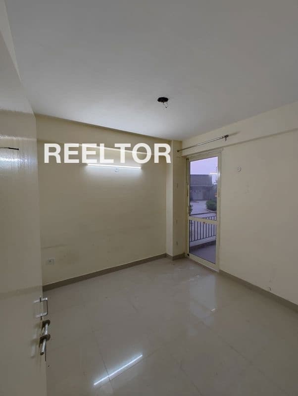 Flat For Rent In Menonpara Chittur