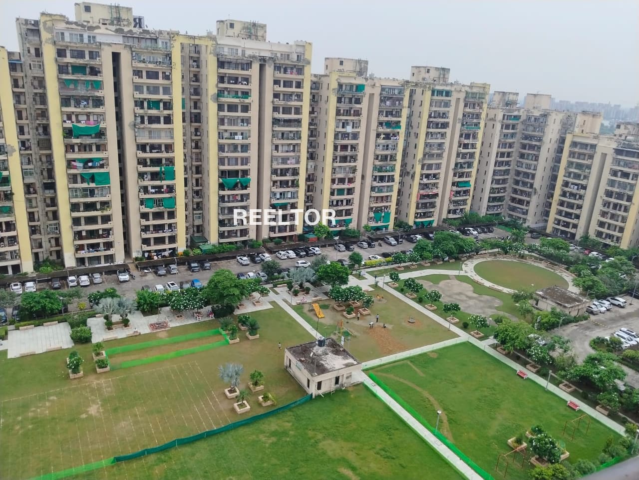 Flat For Rent In Syarla Rampur
