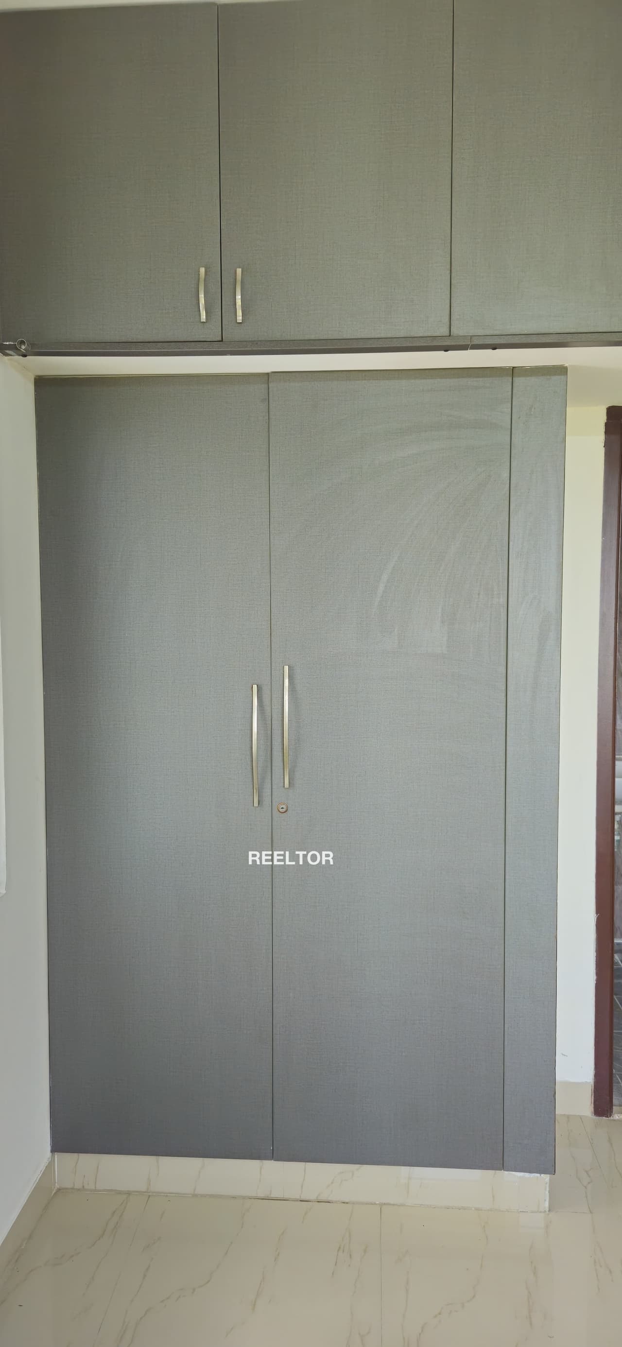 2 Bhk Flat For Rent In Blueleaf Apartments Defence Colony