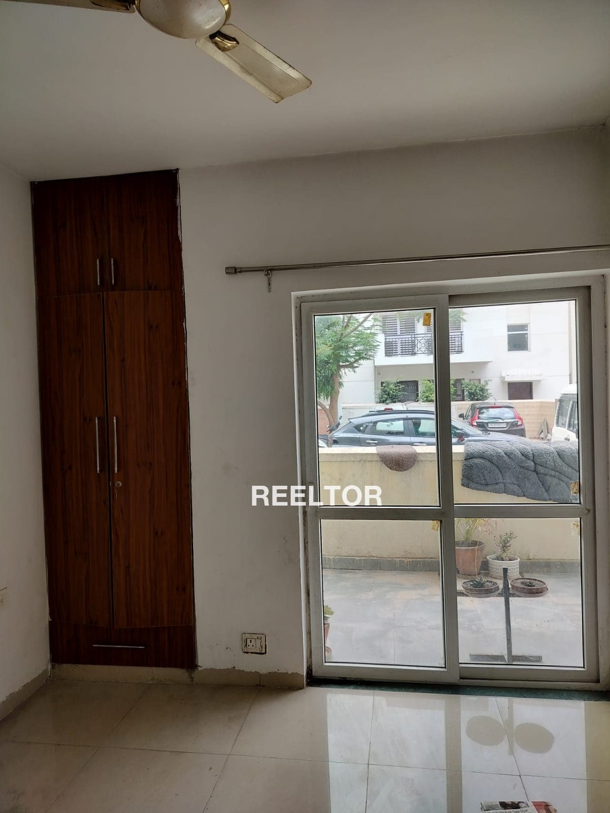 Flat For Rent In Ladpur Mukerian