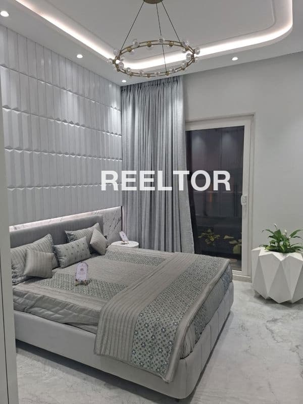 Flat For Rent In Nangal Raya Delhi Cantonment