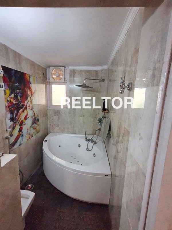 Flat For Rent In Oddepalle Chennur