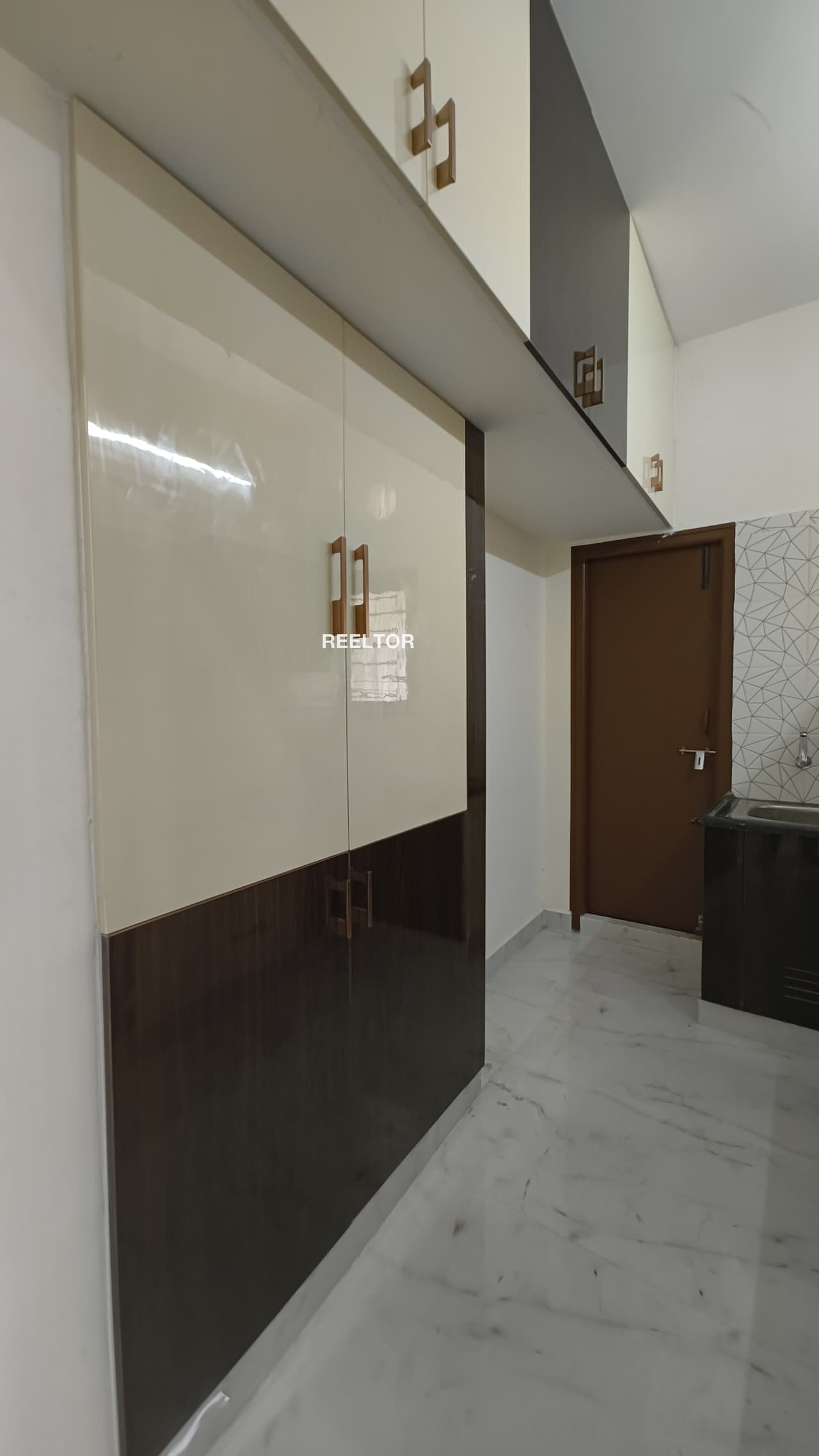 Rent 4 Bhk Home In Thekkedath Riva Apartments Idukki