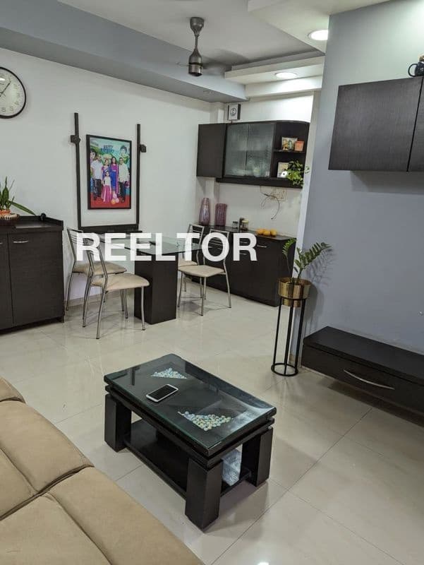 Flat For Rent In Latti Dhuna Ramnagar